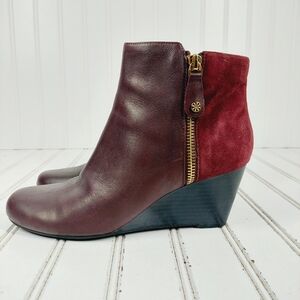 Isaac Mizrahi Kierra Burgundy Red Leather & Suede Wedge Ankle Boots K114
